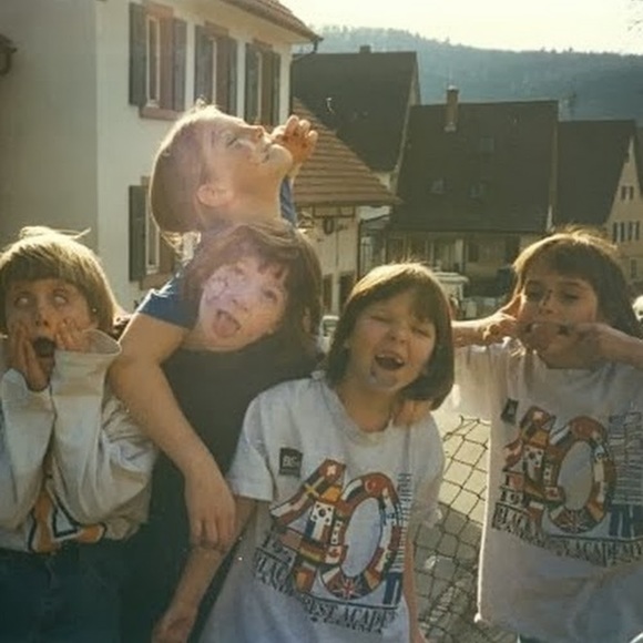 Meet your Posher, Alyssa - Picture 1 of 1